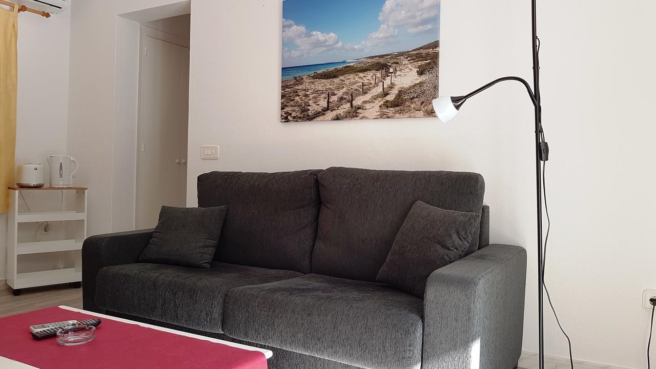 Apartaments California Cala'N Blanes  Buitenkant foto